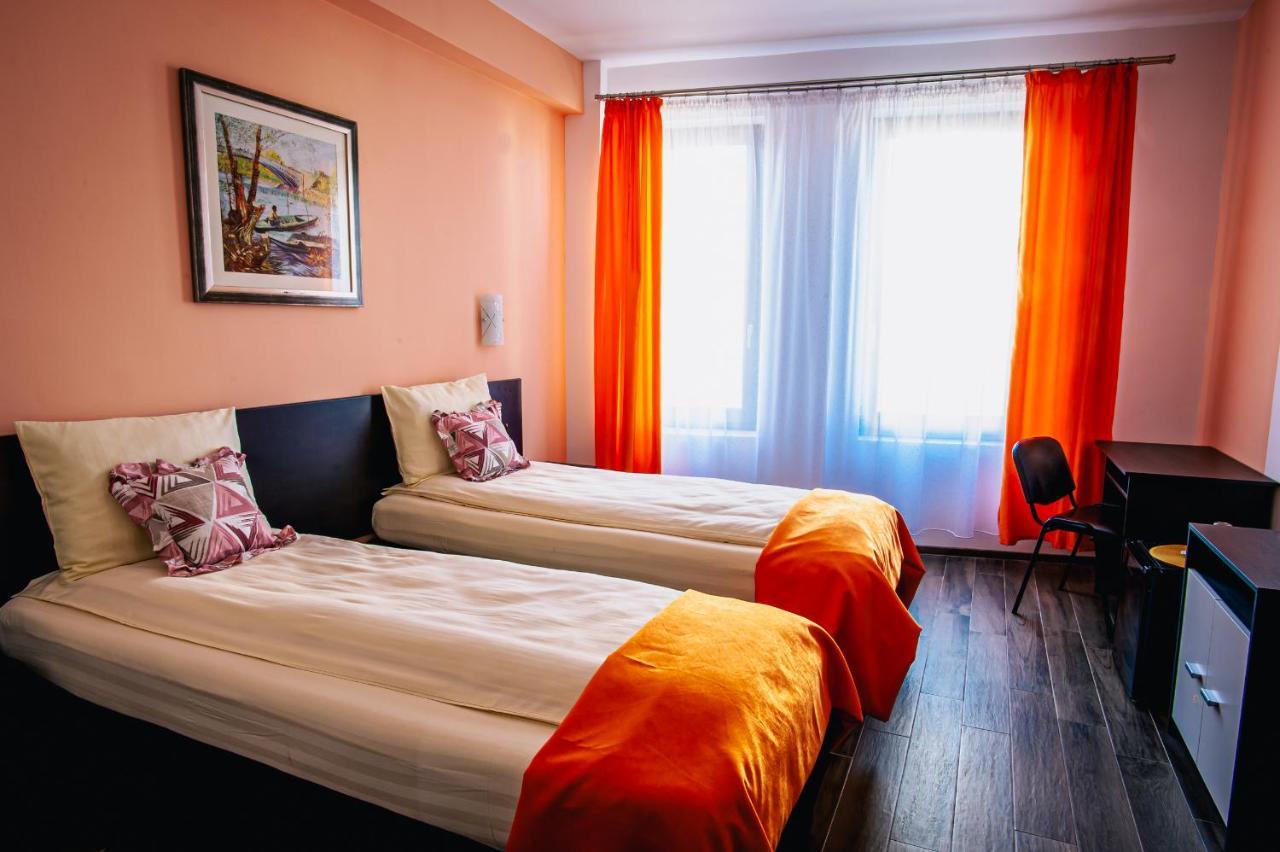 Colors Residence Cluj-Napoca Extérieur photo